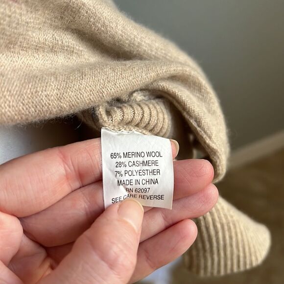 Vivienne Tam Cashmere Sweater  - Picture 5 of 6